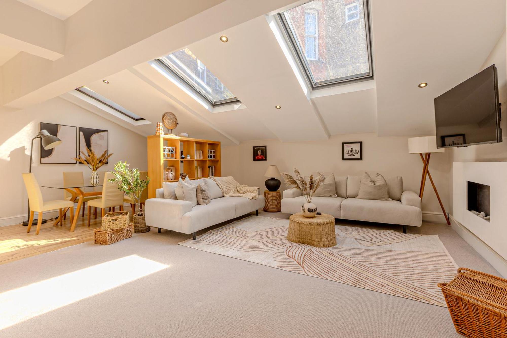 Normand Gardens, Greyhound Road, W14 9sb Appartement