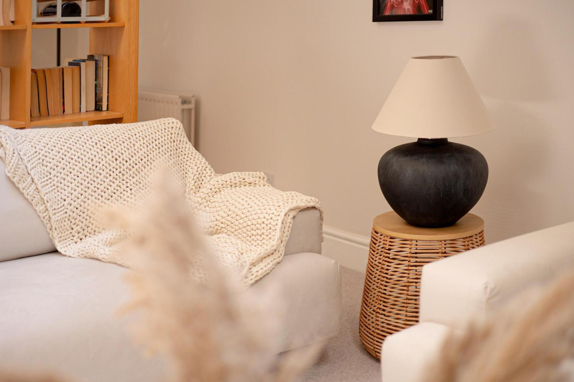 Normand Gardens, Greyhound Road, W14 9sb Appartement *